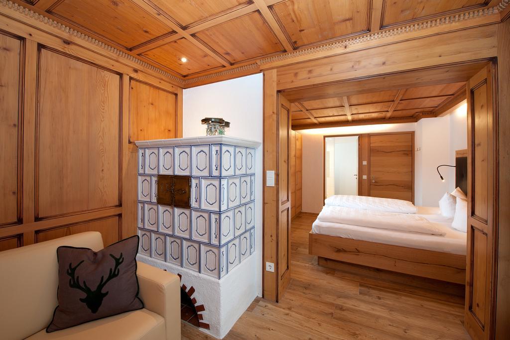 St Hubertus Hotel Egg